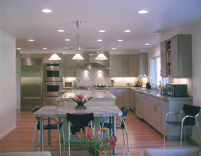 Picture of Brian Fitzmaurice General Contractor remodeled this kitchen in a client’s Burlingame home. - Brian Fitzmaurice General Contractor