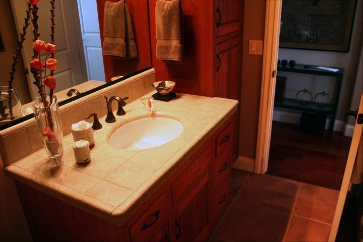 Picture of Peterson Tile installed the tile and stone in this guest bathroom. - Peterson Tile