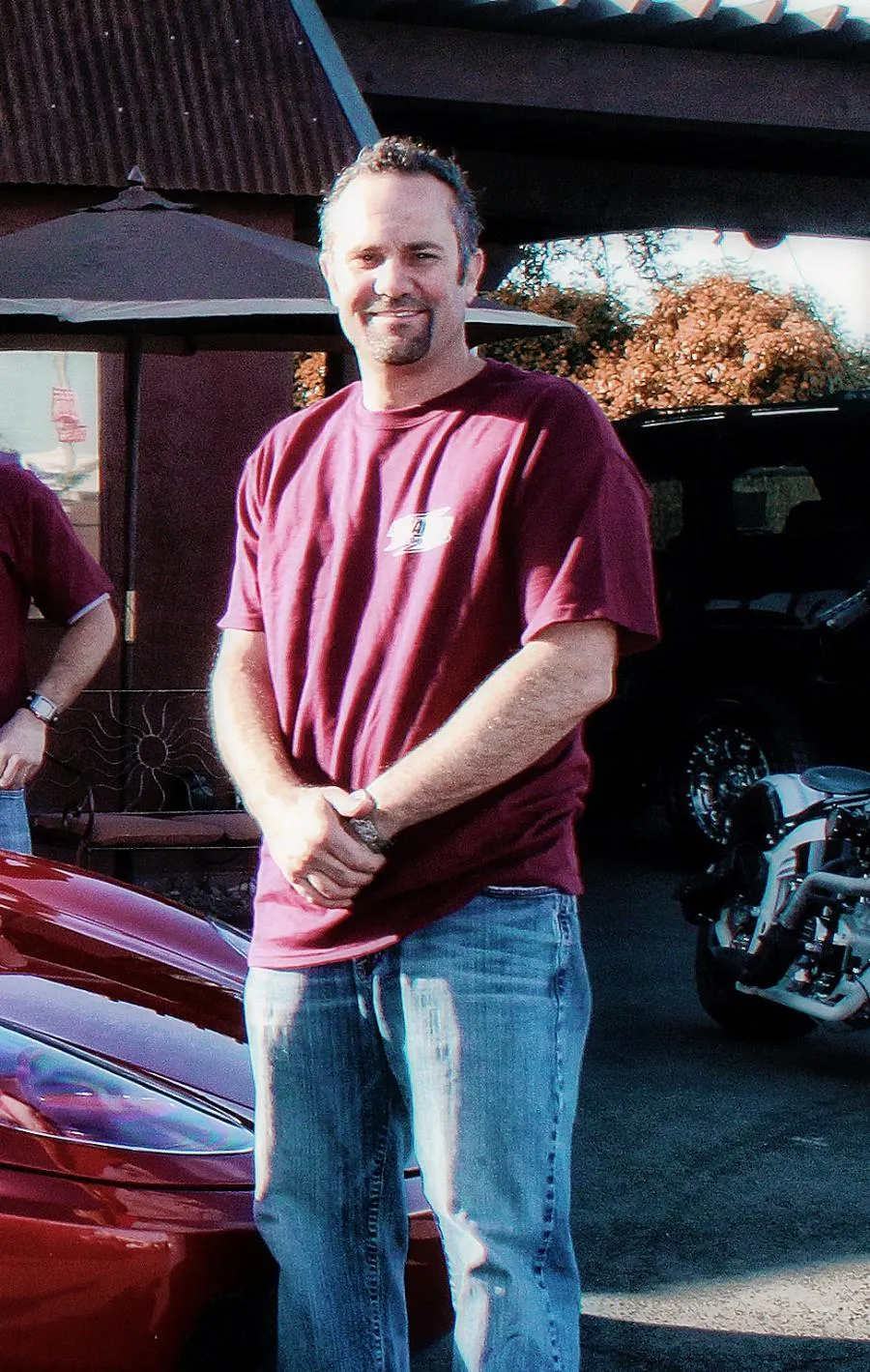 Picture of The Advanced Auto Glass team stands outside the company's Santa Rosa Avenue facility. - Advanced Auto Glass & Detail