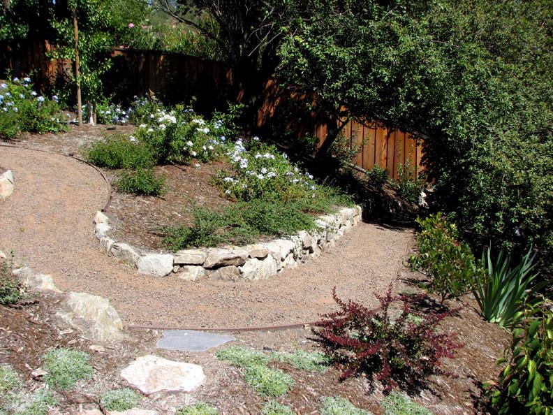 Picture of A gravel path on a rear hillside in Walnut Creek - Dana Lund Landscaping, LLC