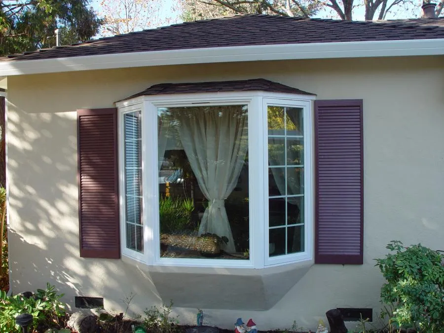 Picture of Able Glass Company installed this bay window with dividers. - Able Glass Company