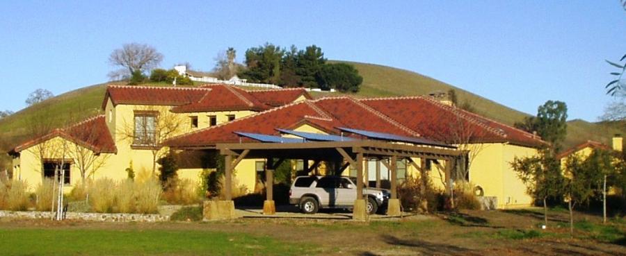 Picture of An 8kW SunPower arbor-mounted solar system in Danville - Sky Power Systems