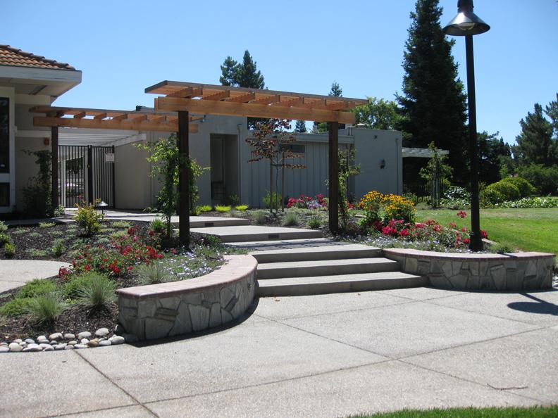 Picture of A new entrance to a community pool in Danville - Dana Lund Landscaping, LLC