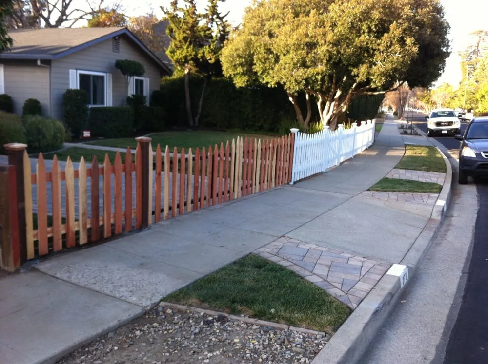 Picture of Meza's Fence - Meza's Fence