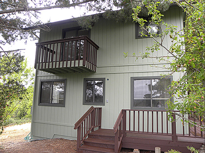 Picture of Wine Country Painters painted this Sebastopol home with natural colors that blend well with the surrounding landscape. - Wine Country Painters, Inc.