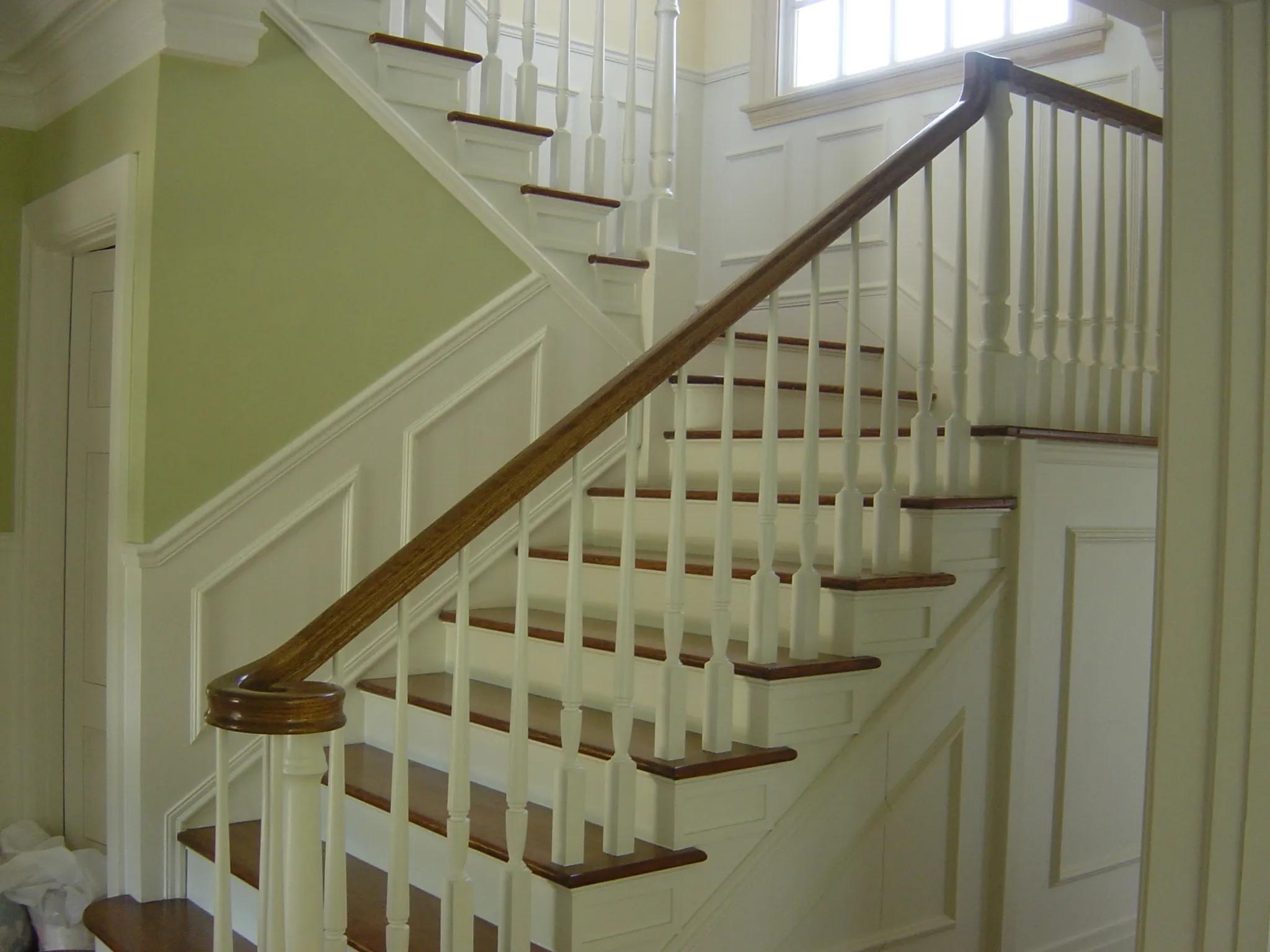 Picture of Martinez Stair Company Inc. - Martinez Stair Company Inc.