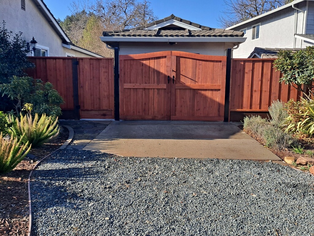 Picture of AMM Fencing takes on “seal and protect” projects for its clients’ redwood fences. - AMM Fencing