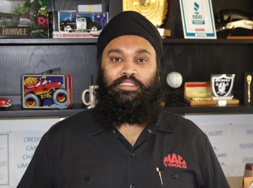 Savi Singh, General Manager-Auto Collision Experts